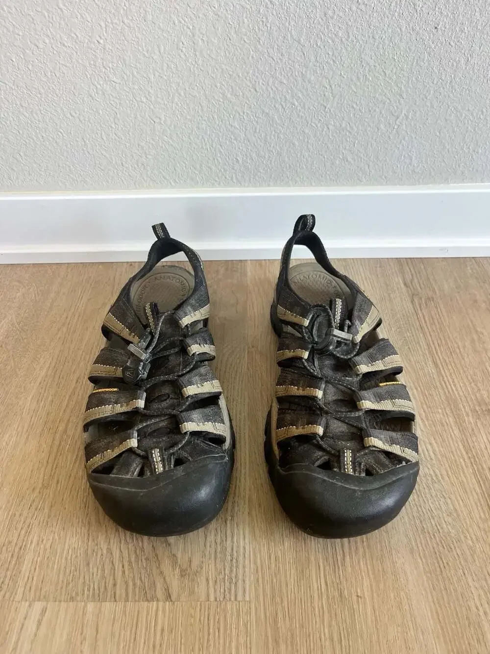 Keen, Men's Newport H2 Sport Sandals, Hiking, Fishing, Outdoors, Close Toe,11